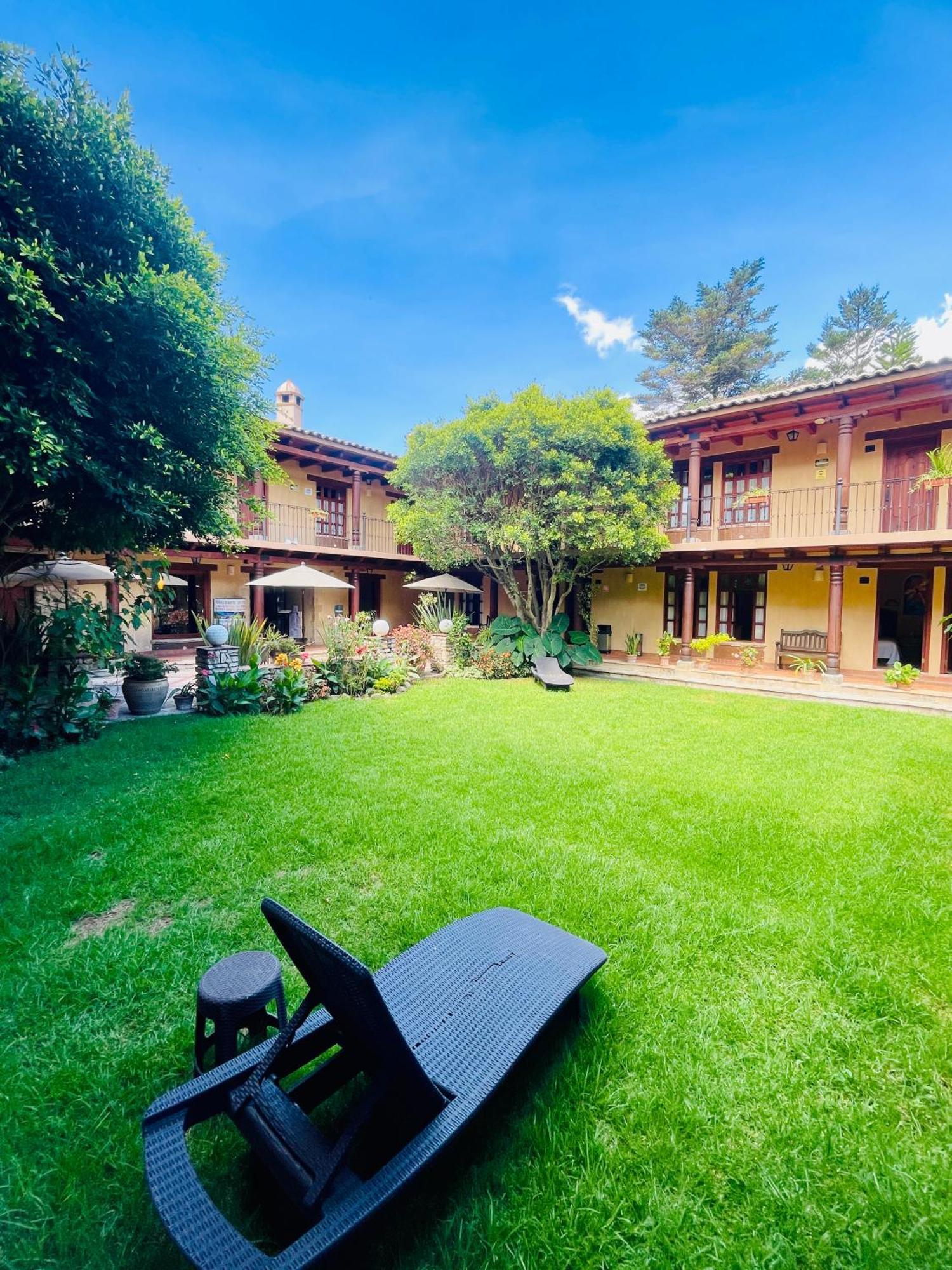 Parador Margarita San Cristóbal de Las Casas Extérieur photo