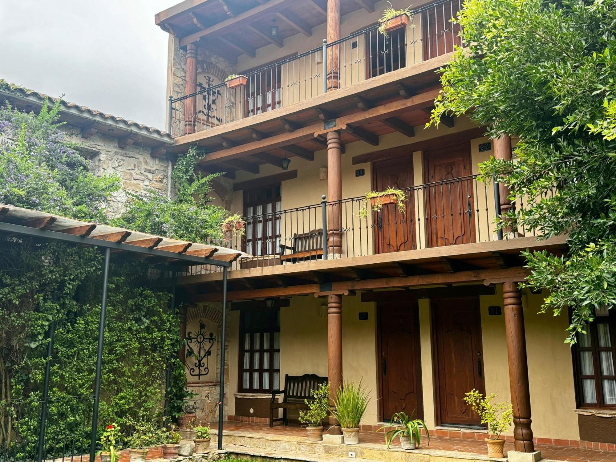 Parador Margarita San Cristóbal de Las Casas Extérieur photo
