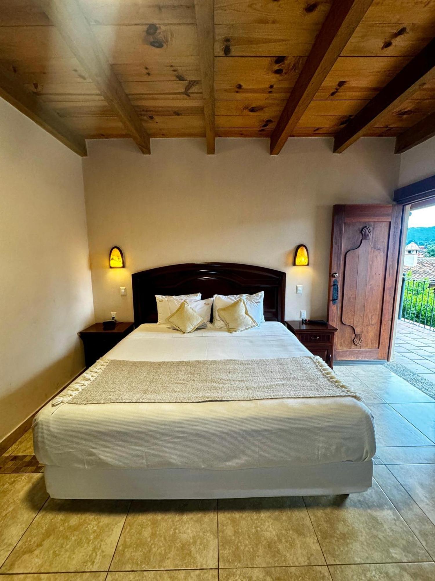 Parador Margarita San Cristóbal de Las Casas Extérieur photo
